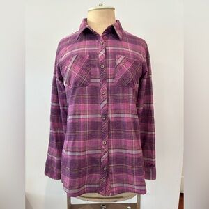 Cabela's Size Small Purple Flannel Soft Long Sleeve Plaid Button Up Shirt